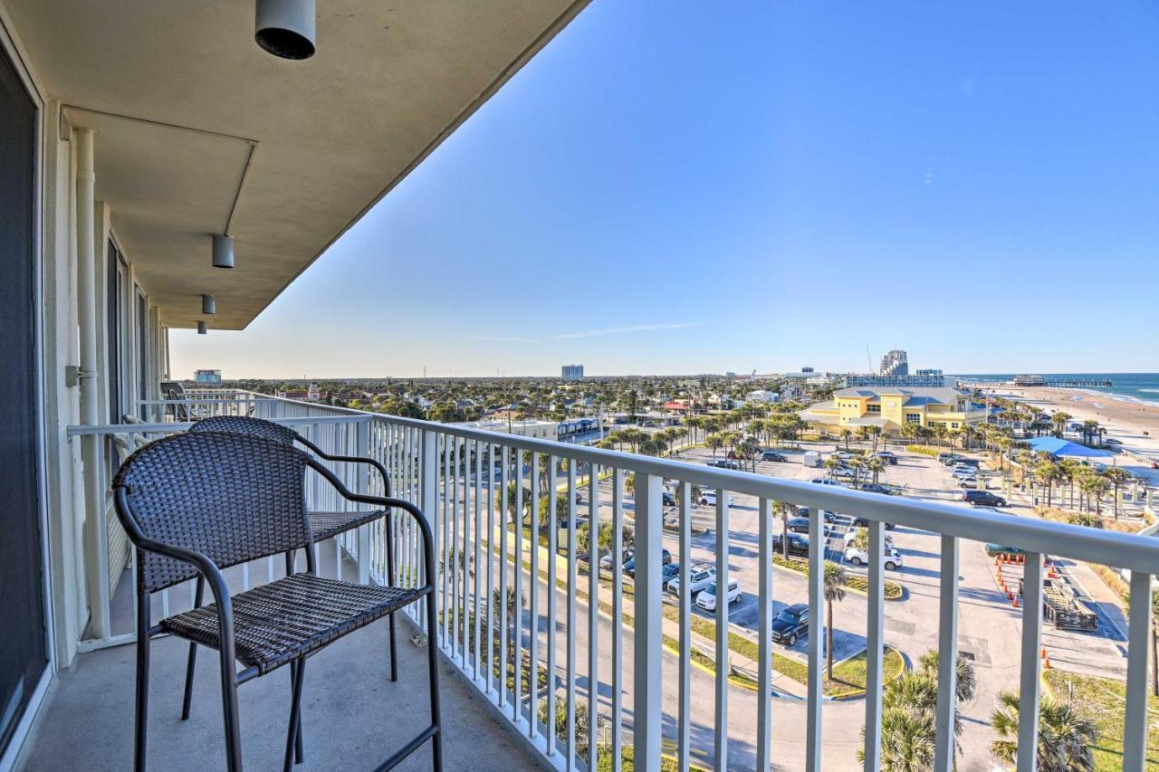 Oceanfront Resort-Style Getaway - Walk To Beach! Daytona Beach Exterior foto